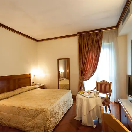Hotel Marconi 4*