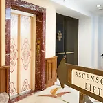 Marconi Hotel 4*