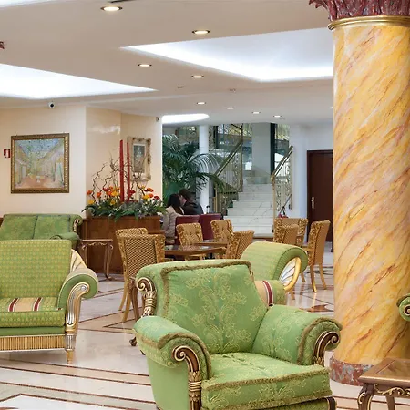 Marconi Hotel 4*