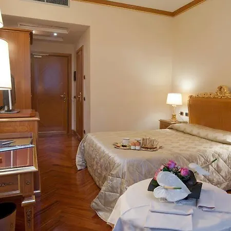 فندق ماركوني 4*