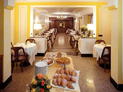 Hotel Marconi 4*