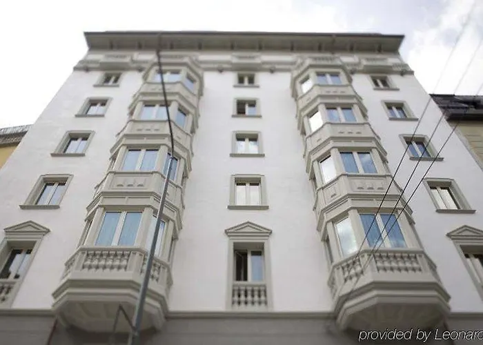 Marconi Hotel Milán