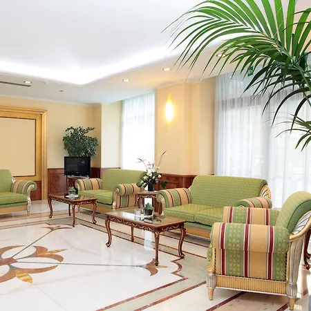 Marconi Hotell 4*